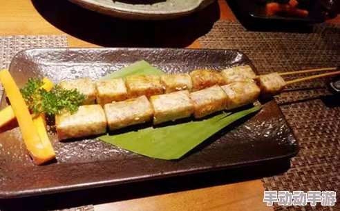 《海角 吃瓜》:聚焦海角地区的特殊风俗与美食文化,揭秘吃瓜背后的故事及其对当地生活的影响 《海角 吃瓜》:聚焦海角地区的特殊风俗与美食文化,揭秘吃瓜背后的故事及其对当地生活的影响