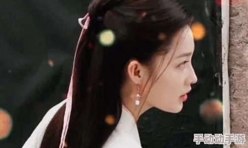 91亚洲精华国产精华精华乳：新配方上市，提升肌肤水润度与光泽感的最新进展