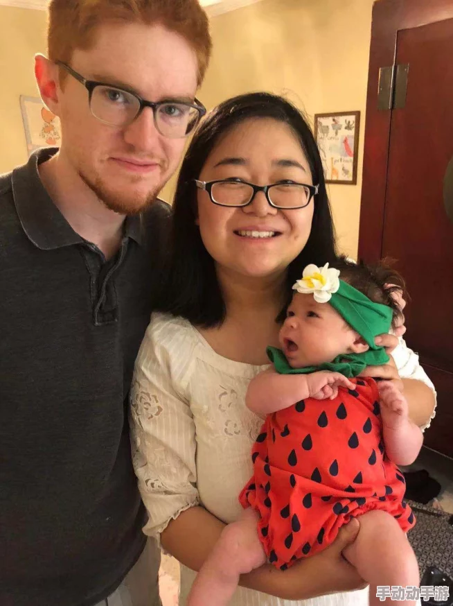 大学生钩引美团外买GayGay，疑似情侣关系曝光细节揭秘