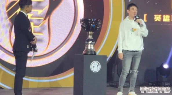 ass极品大白腚p10s＂引发网友热议，大家纷纷表示对其设计和性能的看法不一，究竟是赞美还是吐槽？