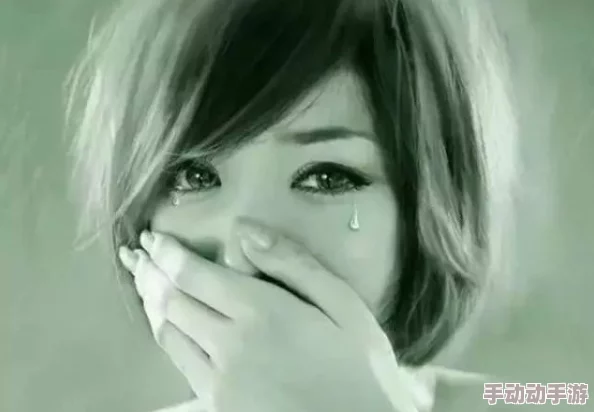 甘雨脸红享受流眼泪视频素材：解析角色情感表达与游戏视觉艺术的结合技巧