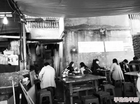 老镖客城中村探店视频：带你走进城中村的独特风情，品味地道美食与人文故事，感受生活的真实面貌