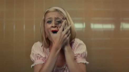 残暴变态bdSm头交：探讨极端性行为对心理健康的影响与社会接受度分析