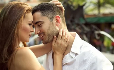 男人立了能让女人吃吗？震惊! 科学家意外发现男性身体内的重要成分竟能引发女性食欲！