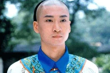 紫薇和福伦山洞的隐喻与背景介绍：探讨其文化象征及历史渊源对当代社会的影响与启示