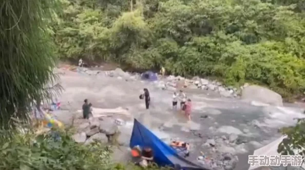 精品91 海角乱：震惊！热门度假胜地突发大规模骚乱，游客纷纷逃离现场，场面一度失控！