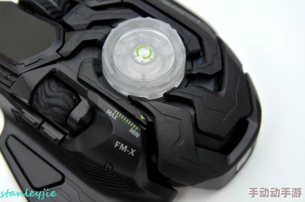 战神5鼠标控制不了视角的原因分析与解决方案探讨：游戏设置、驱动程序及硬件兼容性研究