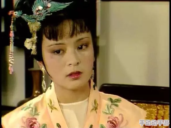 贾宝玉王熙凤大战:揭示了两位主要角色在《红楼梦》中因情感与权力的冲突而引发的激烈对抗 贾宝玉王熙凤大战:揭示了两位主要角色在《红楼梦》中因情感与权力的冲突而引发的激烈对抗