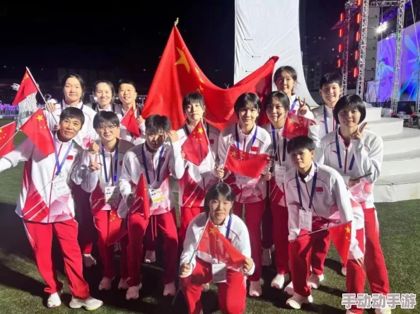 超级凌乱的校园运动会标签：各项赛事混乱不堪，学生们如何应对这一场面？