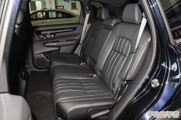 91插插插插:深入分析网络文化中“插”字的多重含义及其对年轻人社交行为的影响 91插插插插:深入分析网络文化中“插”字的多重含义及其对年轻人社交行为的影响