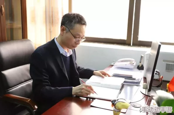 高能lH骨科双男主:震撼揭晓!两位男主角竟是隐藏身份的医界天才,背后故事引发热议! 高能lH骨科双男主:震撼揭晓!两位男主角竟是隐藏身份的医界天才,背后故事引发热议!