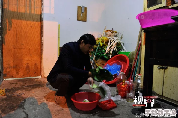 银行1—14刘阿姨:讲述一位普通女性在金融服务中的经历与挑战,展现她如何应对生活中的各种困难与机遇 银行1—14刘阿姨:讲述一位普通女性在金融服务中的经历与挑战,展现她如何应对生活中的各种困难与机遇