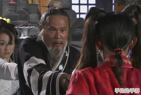 黑手道人:网友热议其背后的故事与影响,纷纷表达对这一现象的看法与思考,引发广泛讨论 黑手道人:网友热议其背后的故事与影响,纷纷表达对这一现象的看法与思考,引发广泛讨论