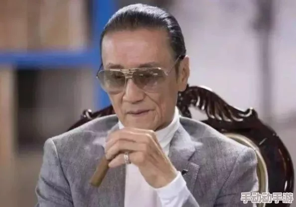 第五人格战术深化：小丑天赋优化配置，一刀斩与破坏欲并蓄的制胜策略