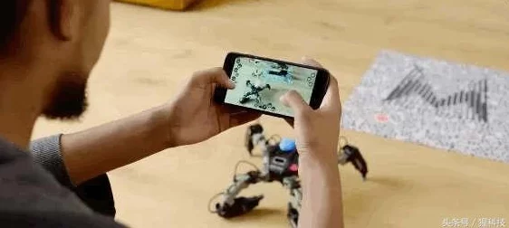 卡片怪兽策略竞技：掌握竞技场站位艺术，优化布局制胜法则