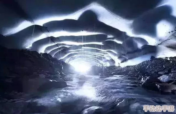 紫薇和福伦山洞的隐喻与背景介绍：深藏千年的秘密终于浮出水面，揭示历史与文化的惊人交织！