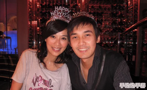 肉妇春潮干柴烈火ⅩXX视频＂引爆全网，热潮滚滚！这部作品让人欲罢不能，精彩纷呈不容错过！