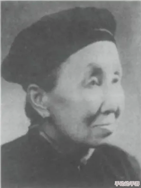 中国老太婆BBBB毛多水多，生活习惯与健康状况引发广泛关注和讨论