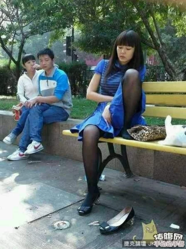 宾馆玩的老头很兴奋HD,意外邂逅年轻女孩引发一场跨代际的奇妙冒险与欢笑 宾馆玩的老头很兴奋HD,意外邂逅年轻女孩引发一场跨代际的奇妙冒险与欢笑