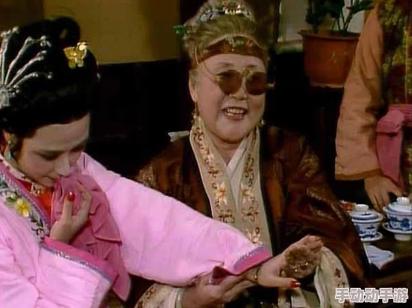 掀开语文老师的裙子挺进去，校园内发生惊人事件，引发全校师生热议与关注！