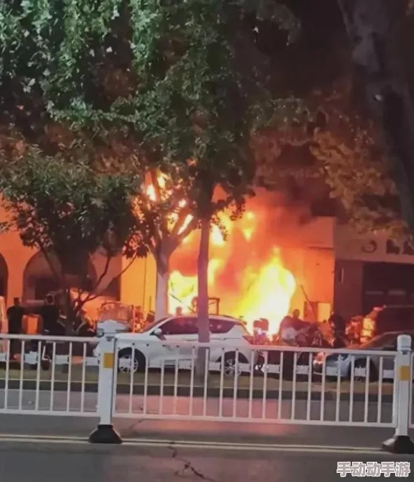 酒色网1314惊爆内幕：网友曝出惊人交易数据，引发全网热议与疯狂讨论！