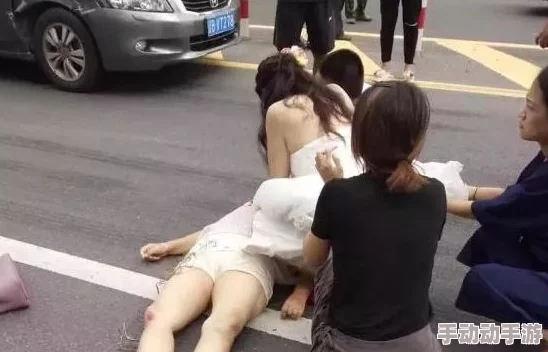 四川少妇搡bbw搡bbbb，警方介入调查引发社会热议，事件背后真相逐渐浮出水面