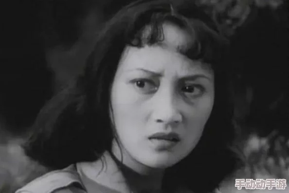 女特务还是黄花大闺女：从历史角度看女性角色的多重身份与社会影响力分析