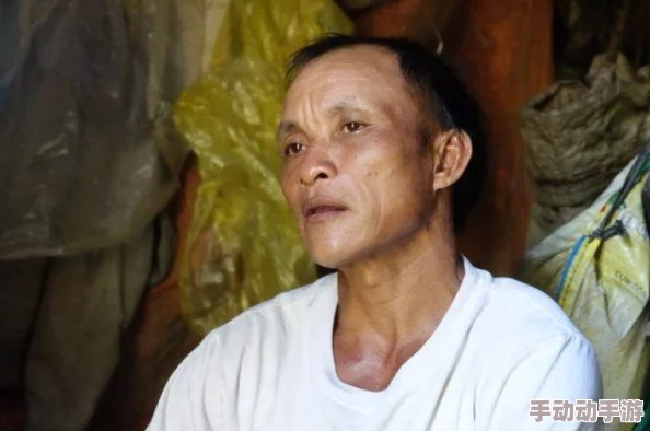 人猿泰山时长1小时34分：探讨电影中的自然与人类关系及其文化影响力分析