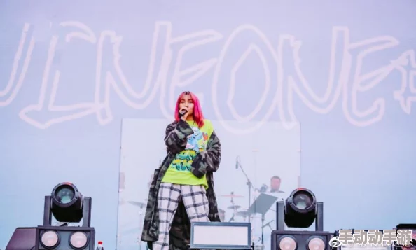 bannessy女rapper：从地下音乐到主流舞台的崛起与挑战，展现女性力量与独特风格的音乐旅程