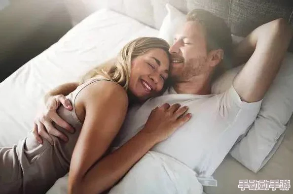 性生活免费视频：最新研究显示健康的性生活对心理和身体有益，专家建议如何提升生活质量