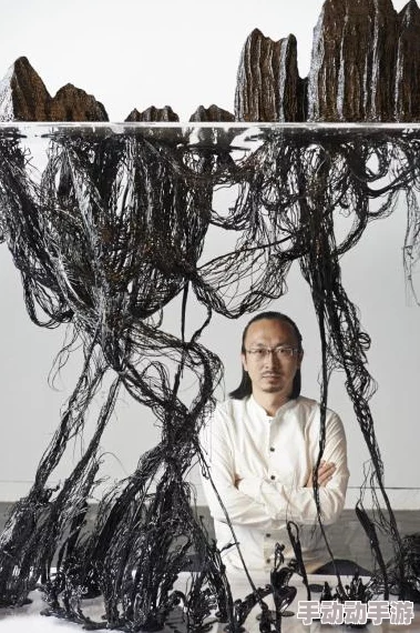 大坤戳进大括号：解析大坤艺术风格与其在现代文化中的影响力及创新表现方式