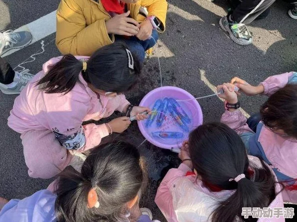 详细解析〈我的世界〉游戏中潜水艇的制作方法与技巧