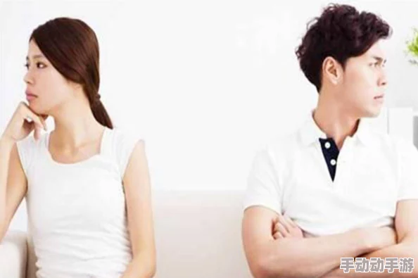 夫妻性生活自拍"引发热议,专家呼吁关注隐私安全与心理健康,探讨社交媒体对亲密关系的影响与挑战 夫妻性生活自拍"引发热议,专家呼吁关注隐私安全与心理健康,探讨社交媒体对亲密关系的影响与挑战