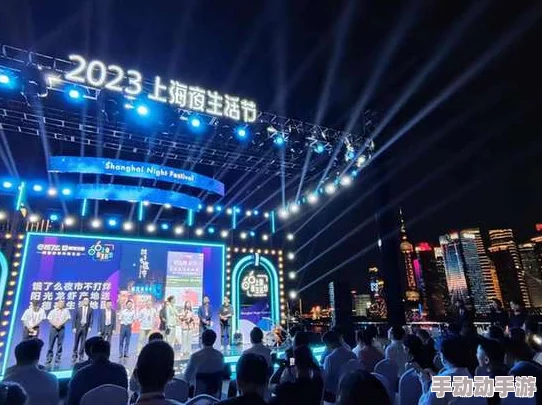 窝窝午夜精品一区二区：最新潮流趋势引领夜生活新风尚，尽享独特购物体验与时尚选择！