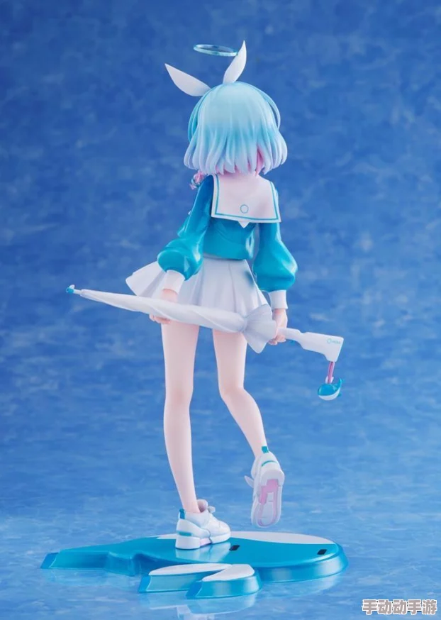 碧蓝档案：阿罗娜的传奇冒险与神秘校园之旅探索记