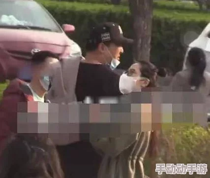 51吃瓜网在线黑料内容：某知名明星被拍到与神秘人士深夜密会，疑似恋情曝光引发热议！