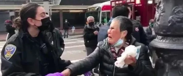 黑人最猛性free护士hd：最新研究揭示黑人群体在健康护理领域的独特挑战与机遇，促进多元化医疗服务的重要性