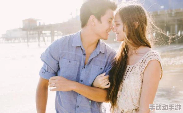 韩国三级邻居的艳遇：一场意外邂逅引发的情感纠葛与欲望交织的故事，令人心潮澎湃！