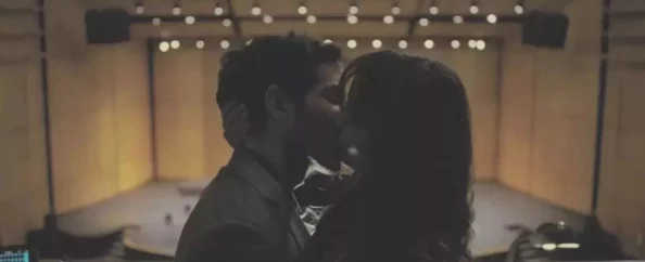 玩交换的乱肉小说:在欲望与禁忌之间,揭开那些不为人知的秘密与激情交织的故事 玩交换的乱肉小说:在欲望与禁忌之间,揭开那些不为人知的秘密与激情交织的故事