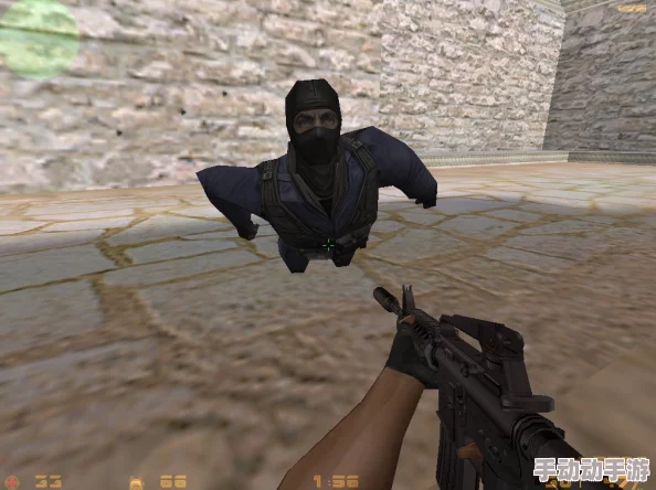 反恐精英游戏中如何操作才能触发敌人出现详解