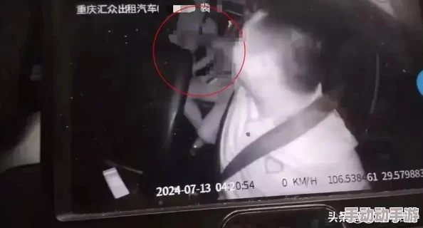 男给女囗交做l视频，网友热议：这种行为是否应该被谴责？社会道德的底线在哪里？