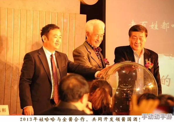 黑料社：最新动态曝光，揭示行业内幕与潜规则，引发广泛关注与热议，网友纷纷发表看法！