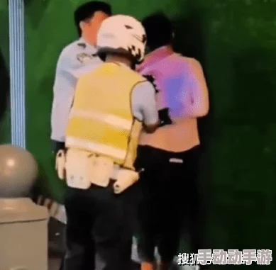 男女一进一出猛进式抽搐视频引发热议，网友纷纷讨论其背后的文化现象与社会影响