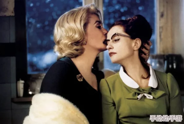 国产毛片之女人本色：引发社会热议，探讨女性在影视作品中的真实形象与自我表达的多样性