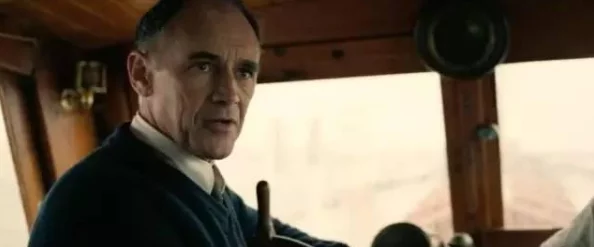 地铁逃生游戏角色对比：乔治与大白，谁才是更佳选择？