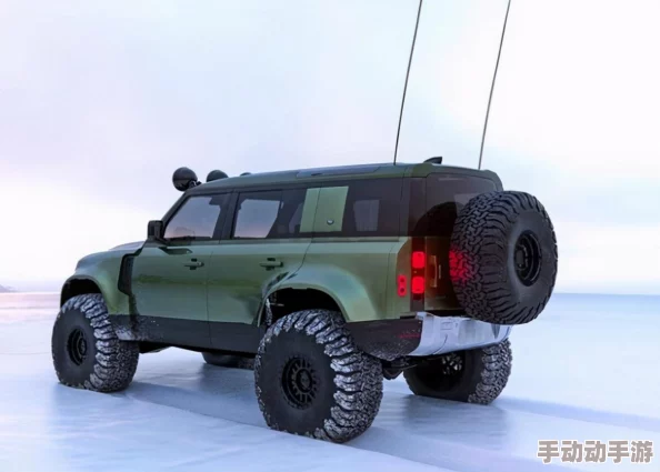 欧美无人区码suv：新款SUV在极限环境下的表现引发关注，越野性能与智能科技完美结合，开启全新驾驶体验