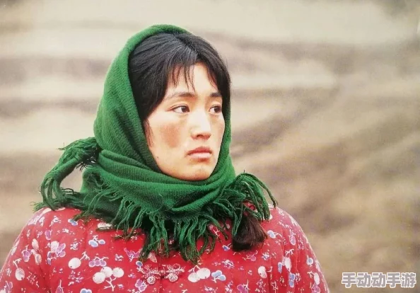 绝色村妇的泛滥春情:乡村生活中的爱情故事与人性光辉交织,展现真实而动人的情感世界 绝色村妇的泛滥春情:乡村生活中的爱情故事与人性光辉交织,展现真实而动人的情感世界