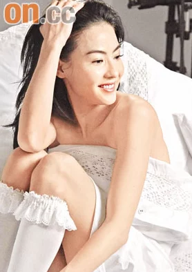 张柏芝囗交全套高清照片艳照引发热议，网友纷纷讨论其影响与背后的故事，关注度持续攀升