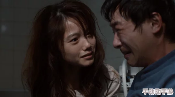 日本电影床戏bd高清：最新动态与观众反响，深度解析影片中的情感表达与艺术表现手法