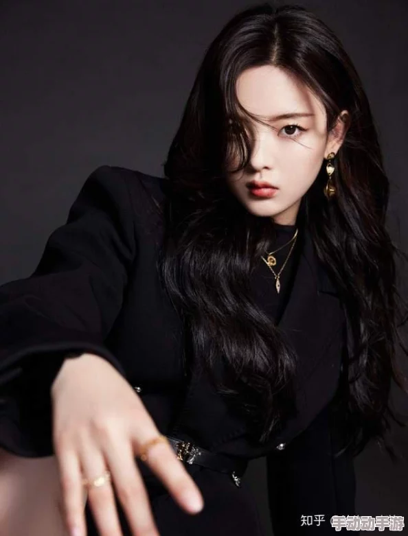 嗯啊不要视频：最新动态引发热议，网友纷纷发表看法，讨论内容与形式的多样性和影响力